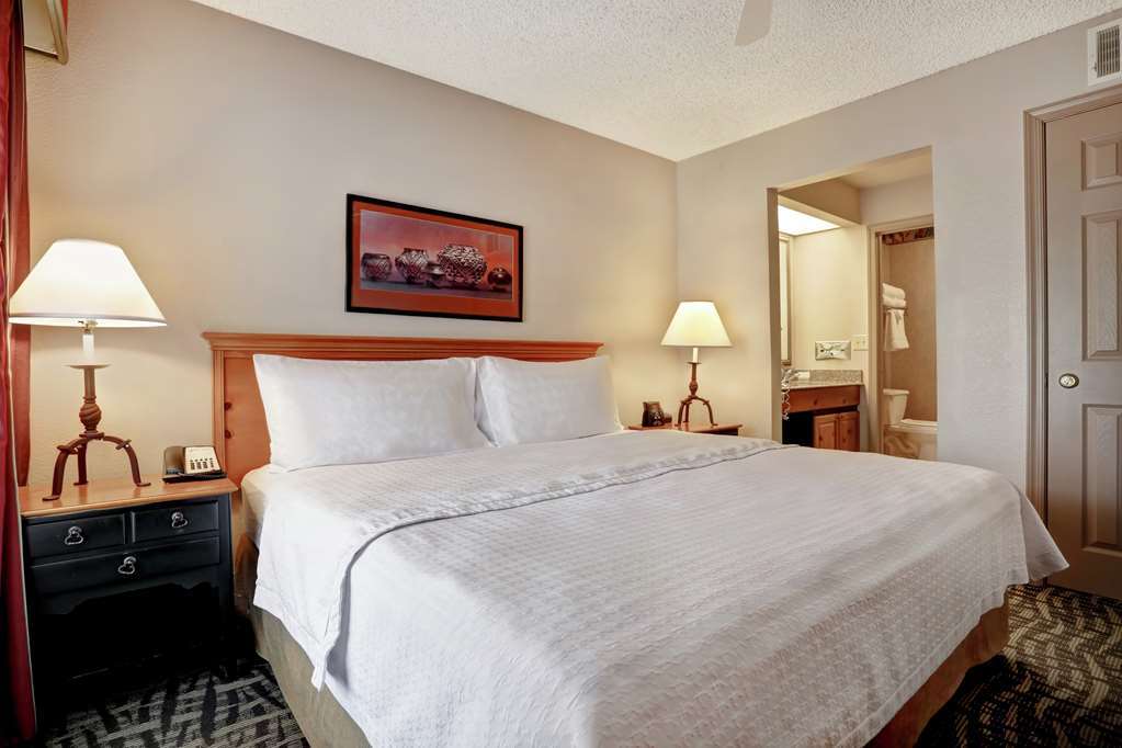 Homewood Suites Phoenix-Скоттсдейл Номер фото